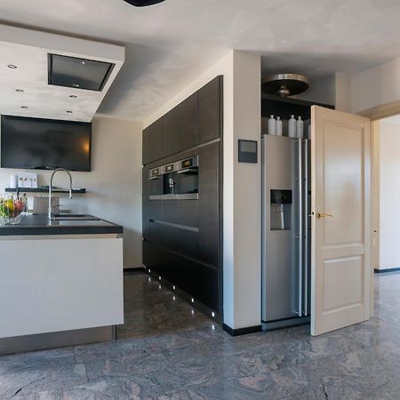 Xxl House With Free Parking & 3 Bedrooms 튈뷔르흐 외부 사진